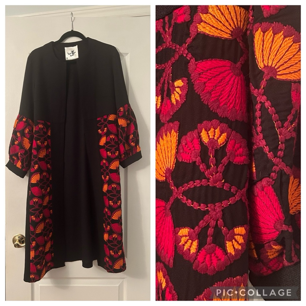 Floral Embroidered Black Abaya